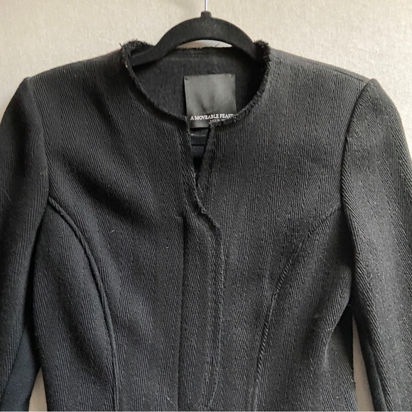 A Moveable Feast Aritzia zip up cropped blazer jacket Sz 4 - Picture 5 of 11
